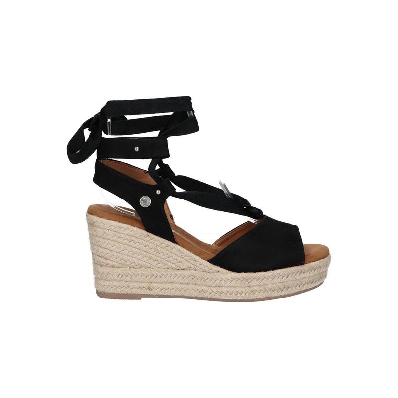 e4f3f558-d364-4eaa-b1c6-10238ca998f0_c1