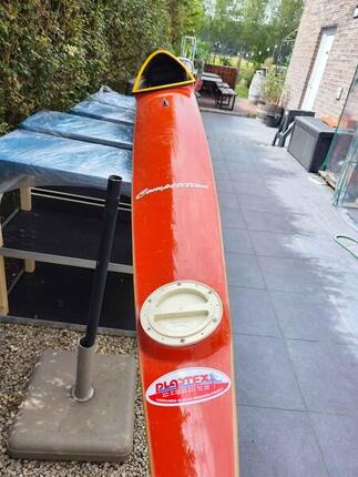 Entre Particuliers - Kayak de compétition "plastex" K1 Ares 370