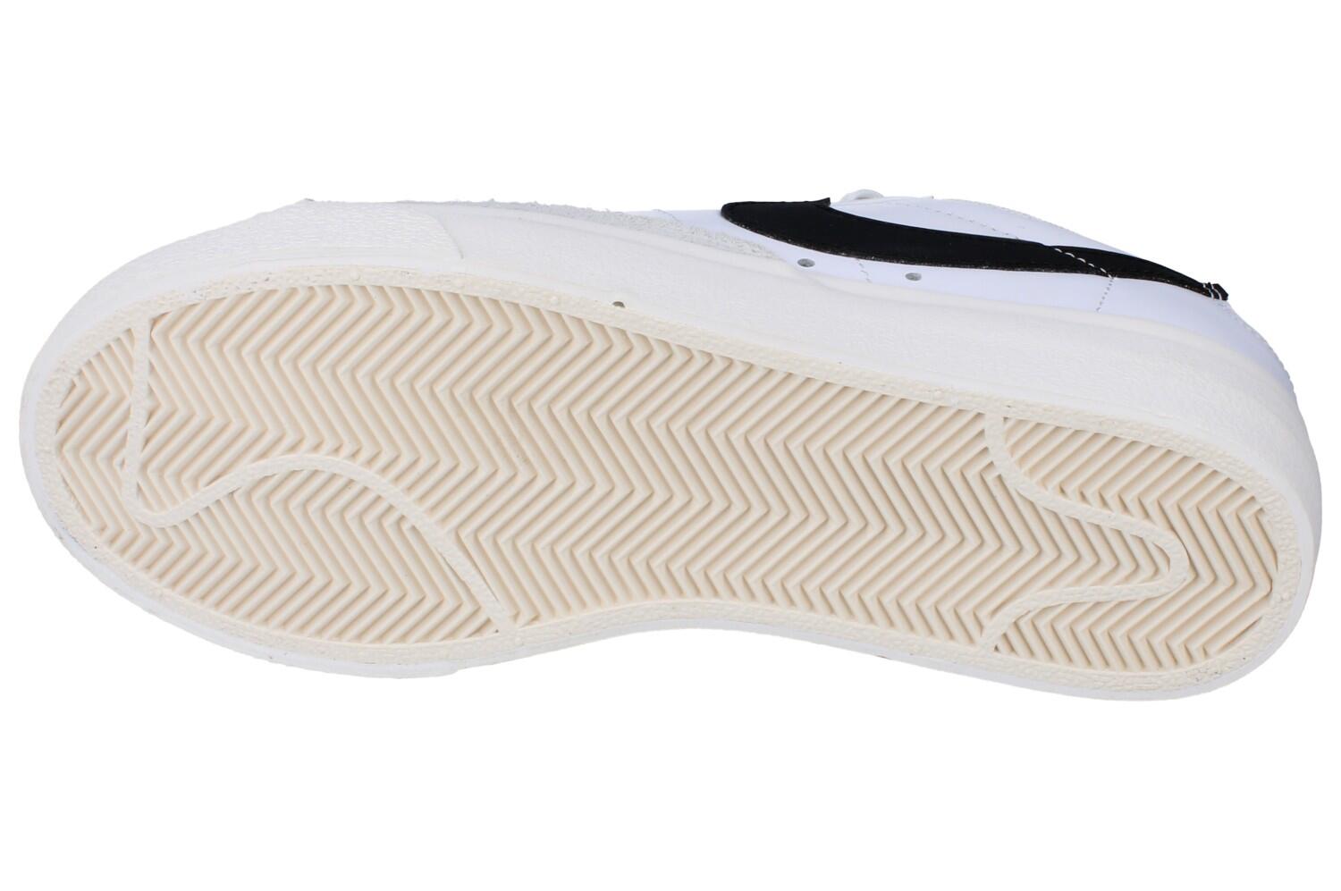 Nike Blazer Low Platform White Black (Damen) 5/5