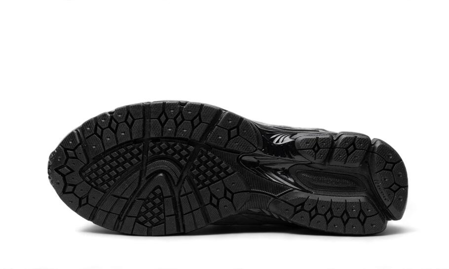 2002R Gore-Tex Charcoal JJJJOUND 3/3