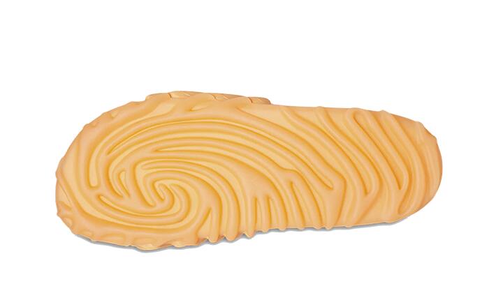 Pollex Salehe Bembury Slide Citrus Milk 2/3