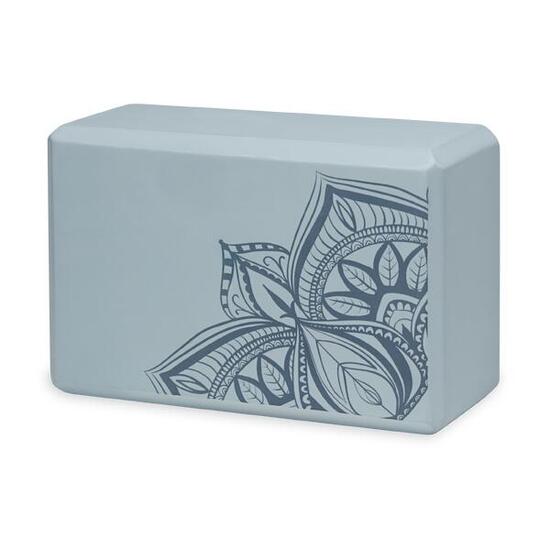 Bloc de yoga point bord de lac
