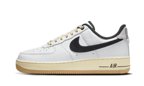 Scarpe Air Force 1 '07 LX Low Command Force Summit White Black