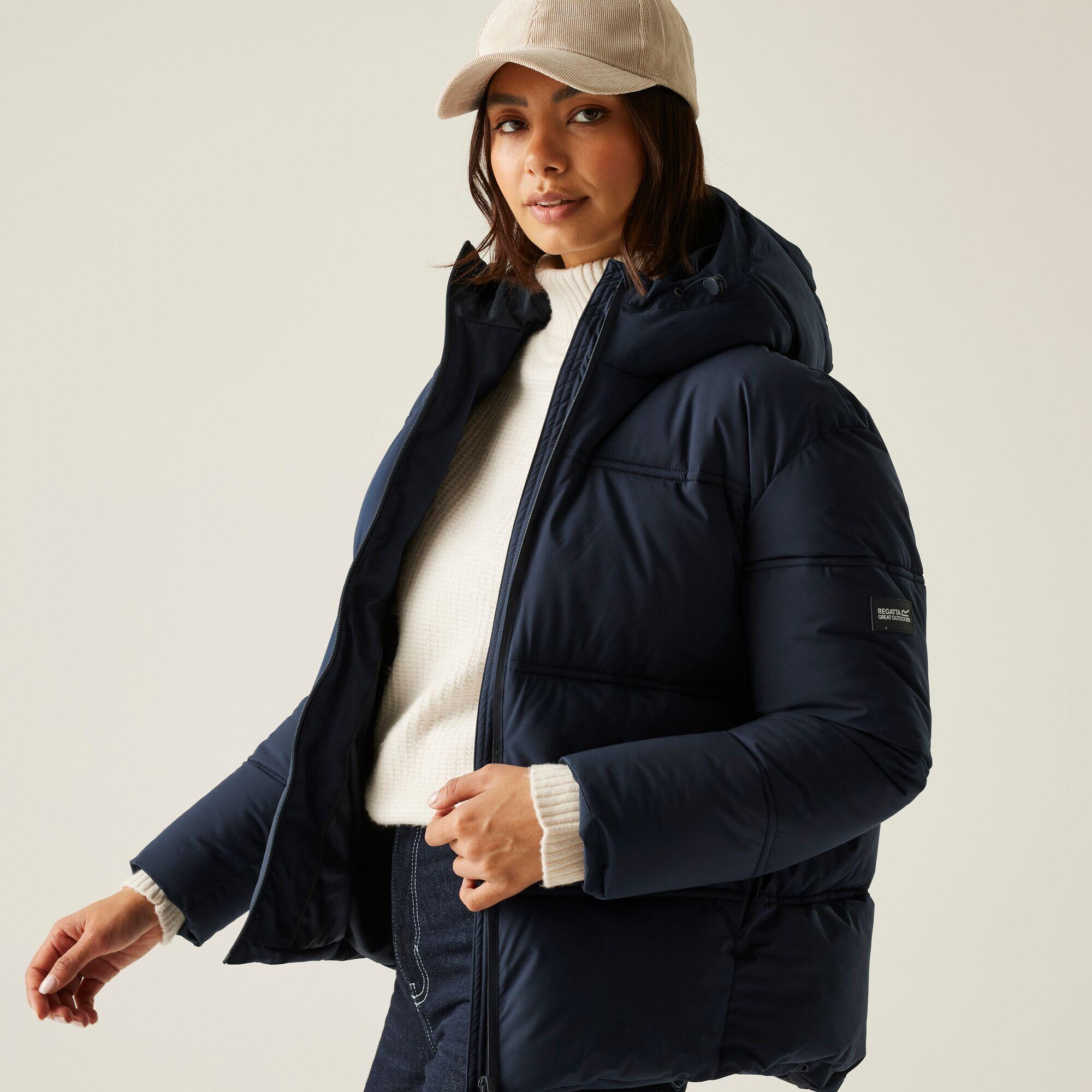 Veste Roxienne matelassée isolante à capuche déperlante pour femme 4/7