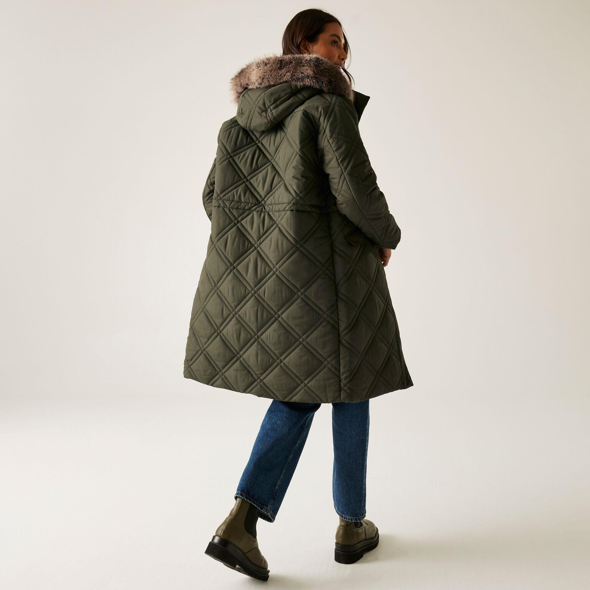 Veste Freyla matelassée isolante à capuche déperlante pour femme 2/7