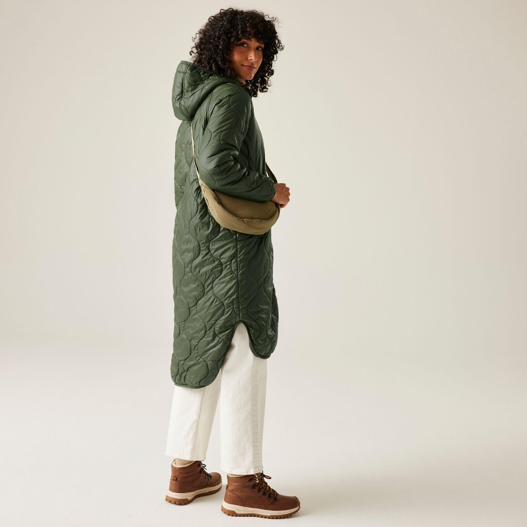 Veste Triea longue matelassée isolante à capuche pour femme 2/7