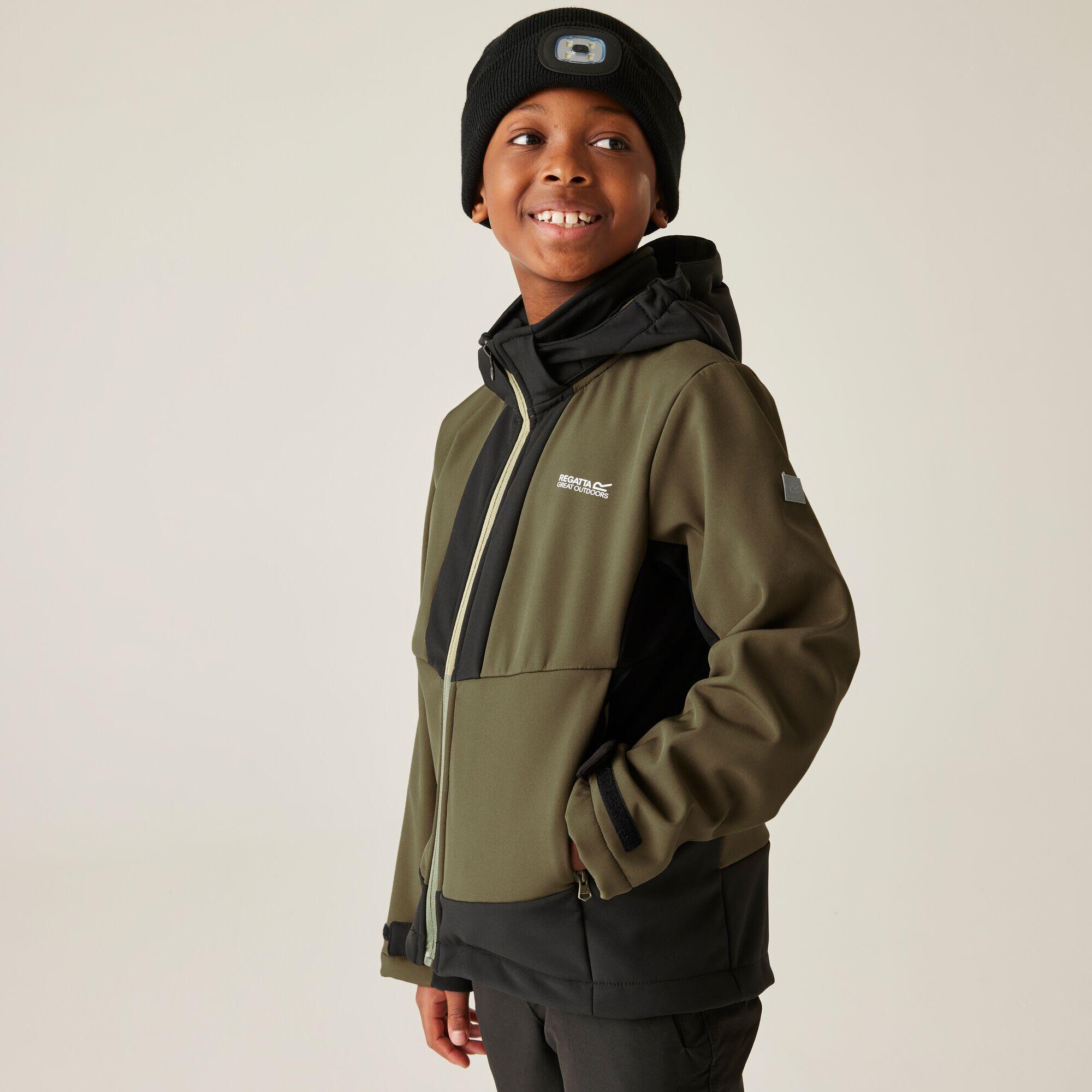 REGATTA Haydenbury Atmungsaktive Winddichte Softshell mit Kapuze für Kinder
