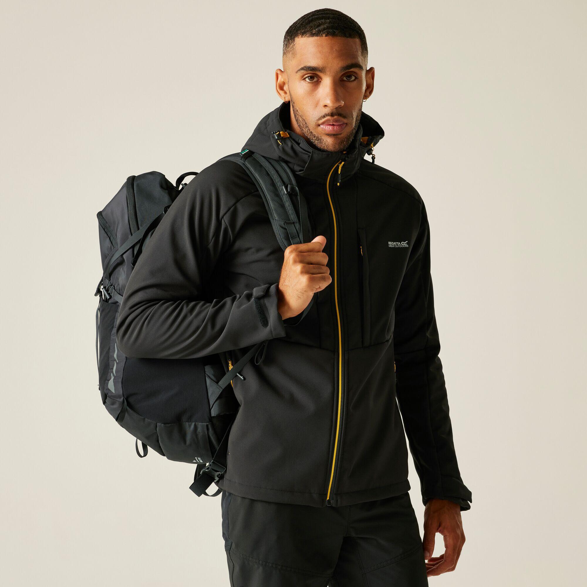 REGATTA Hewitts Isolierte Winddichte Softshell für Herren