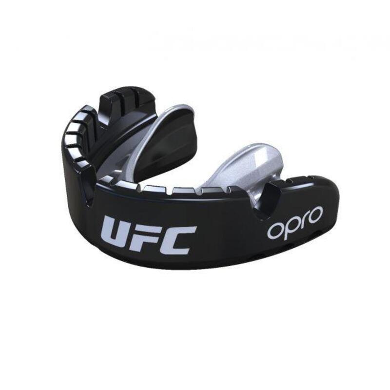 Opro Ochraniacz na Zęby UFC Gold Braces Czarny (do aparatów)