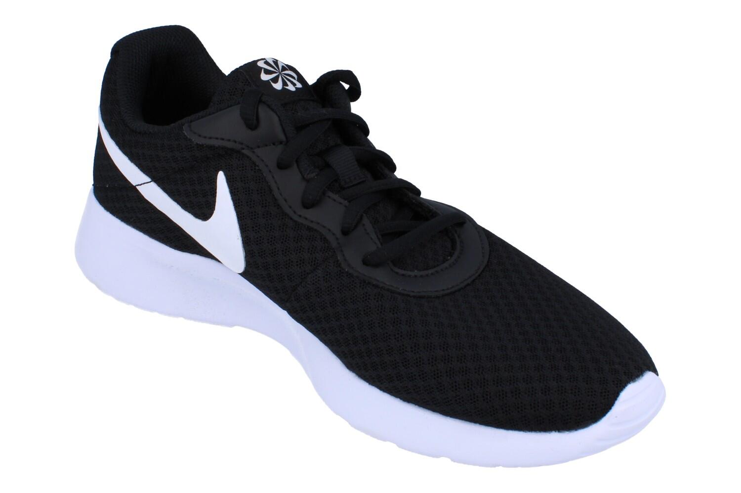 nike tanjun 4e