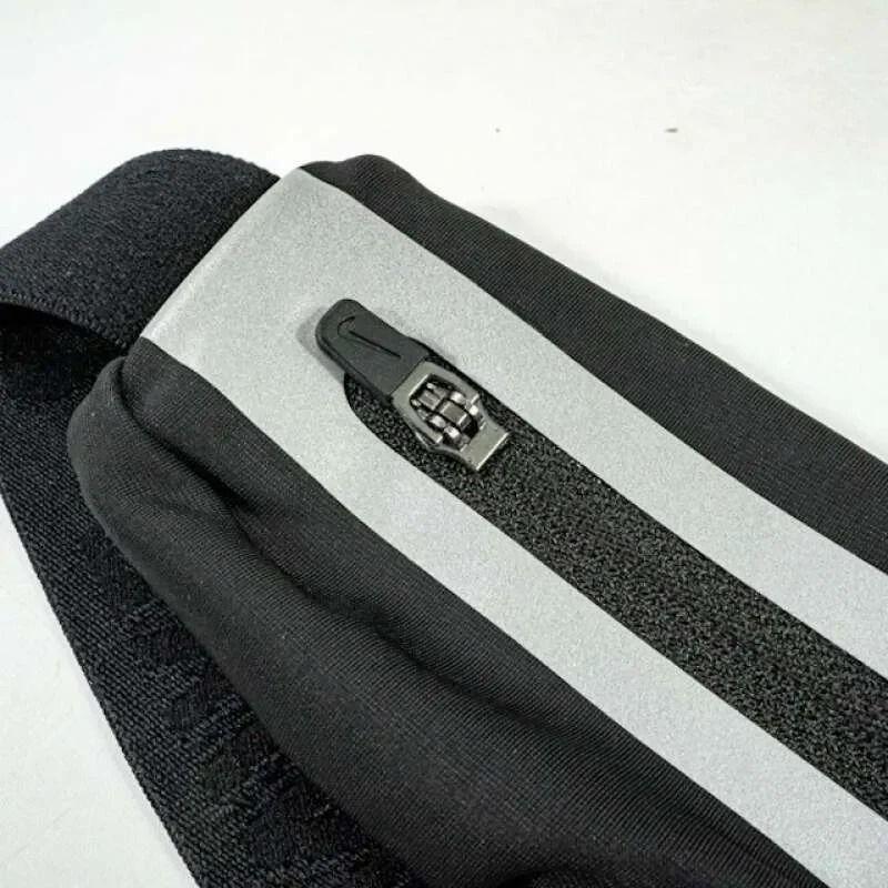 Marsupio nike nero 3/4