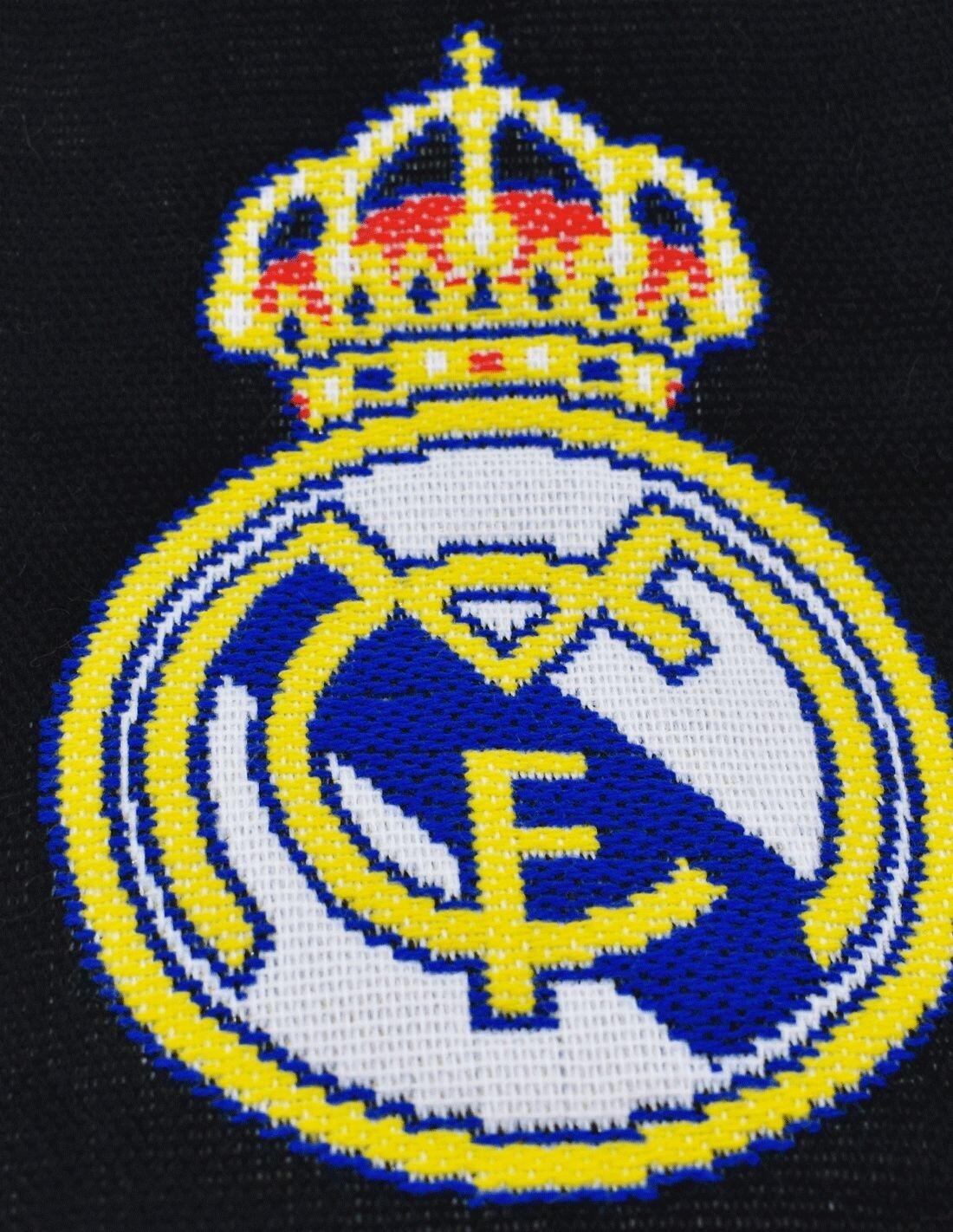Bufanda Real Madrid Black 3/4