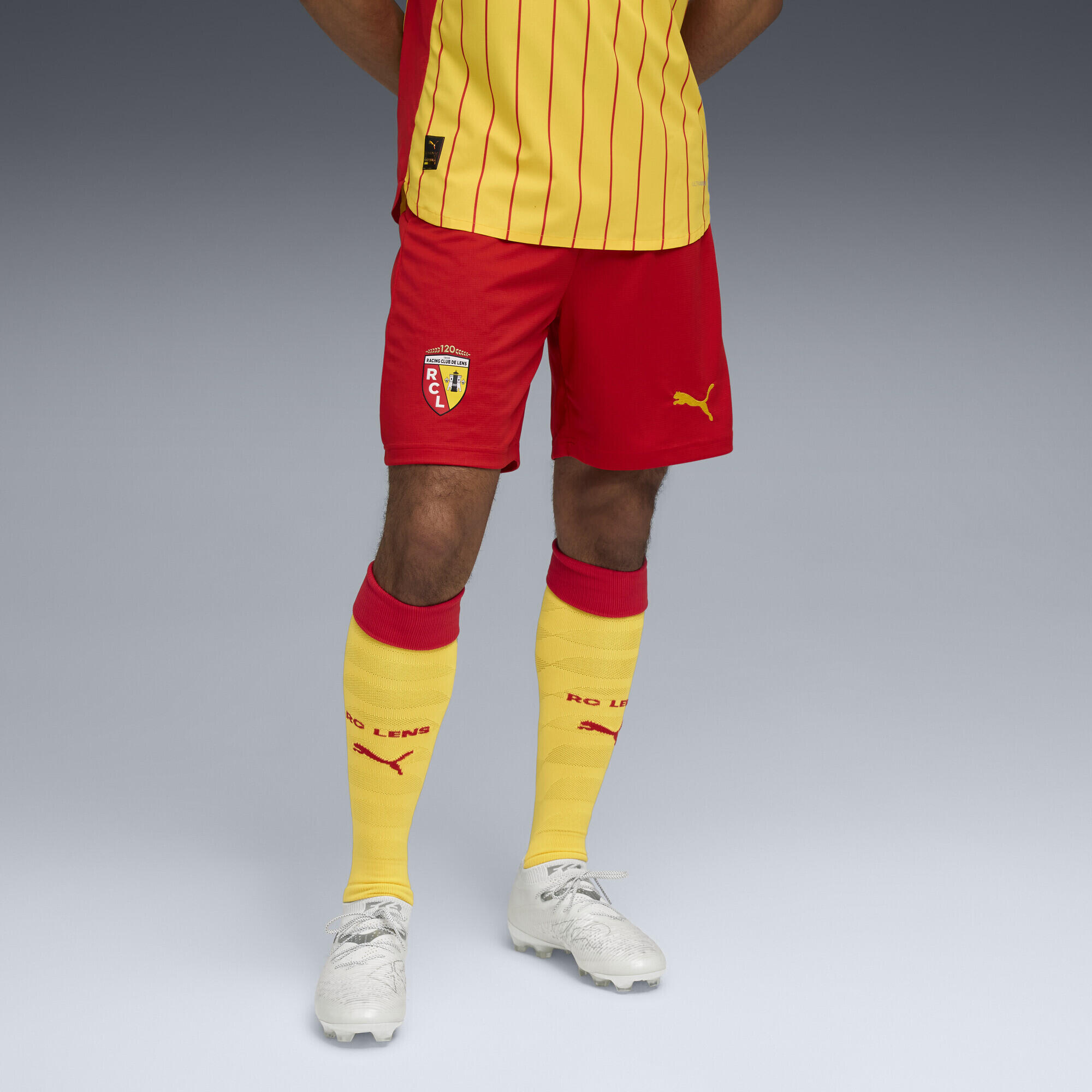 Șort bărbați talie medie, material respirabil Rc Lens 25/26 roșu PUMA 2/7