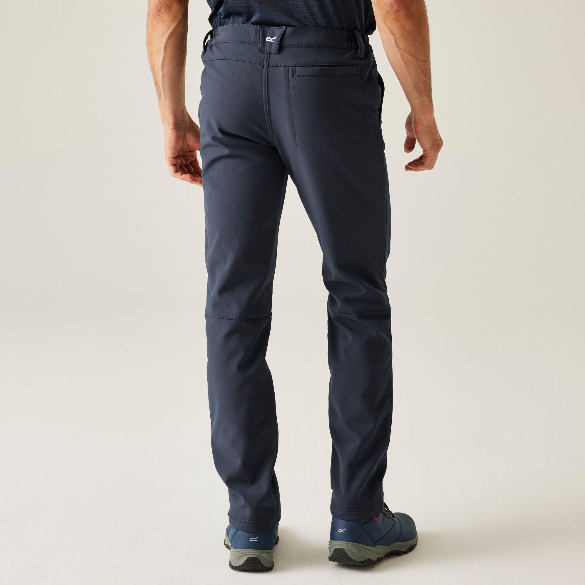 Pantalón hombre senderismo resistente al agua Regatta Fenton 2/7