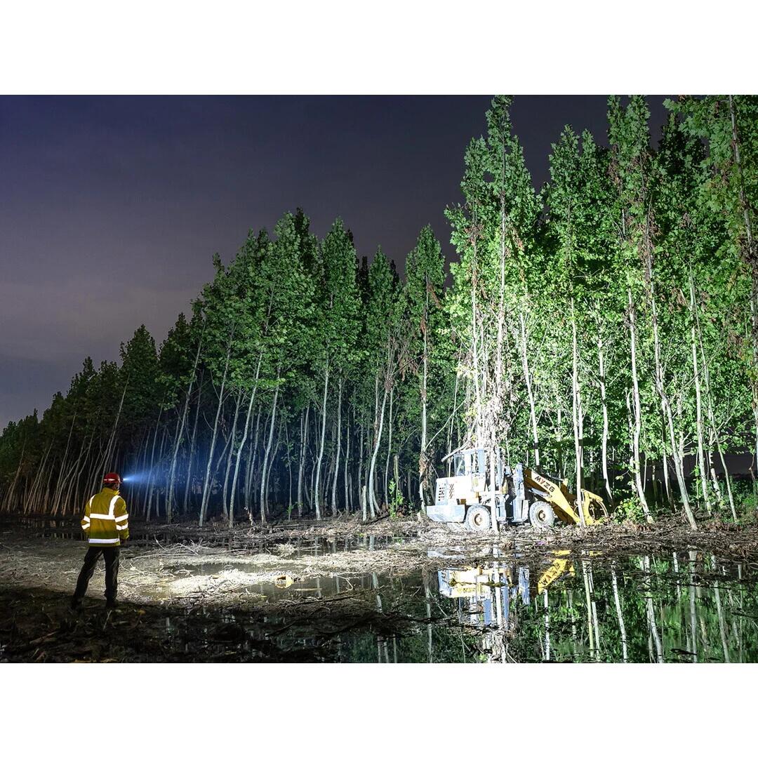 Lanterna LED Olight Perun 3 3000 lumens 7/7