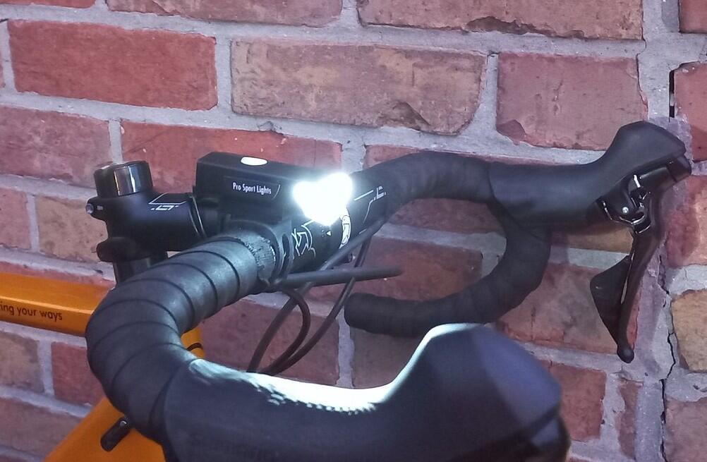 Fietsverlichting USB Oplaadbaar - LED voorlicht 2/7