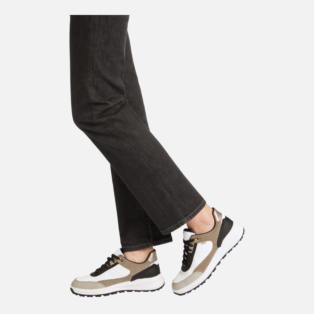 Baskets Femme PG1X WOMAN Blanc/Beige Clair 3/7