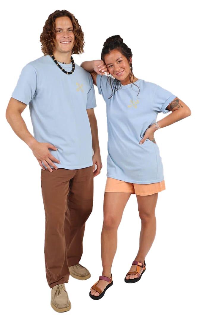 Isabelle Light Bleu S/S Tshirt Unisexe 1/7