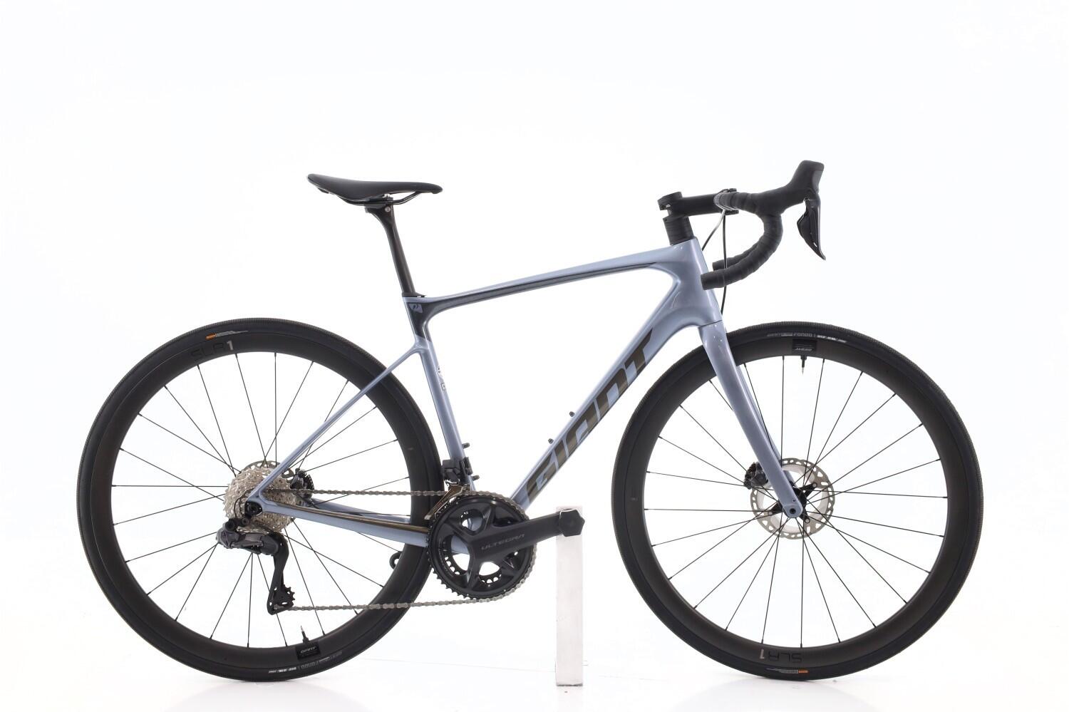 GIANT Gereviseerde racefiets ·  Defy Advanced Pro 1 Di2 12V · Zeer goede toestand