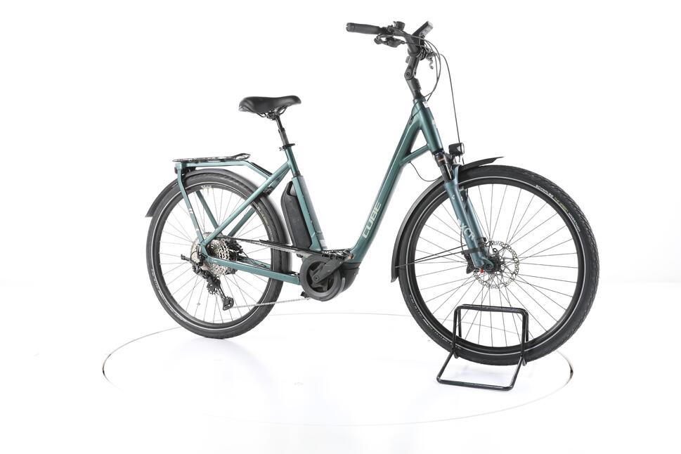 Second Life - Cube Town Sport Hybrid Trekking E-Bike Niska rama - Stan dobry