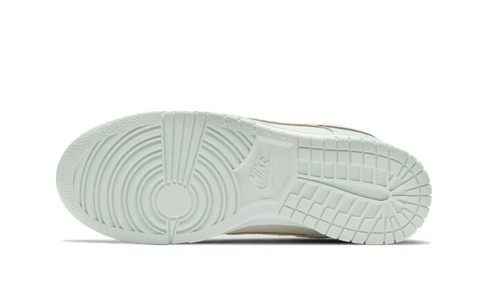 Dunk Low Barely Green 2/6