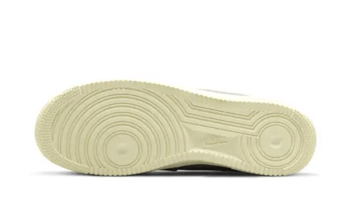 Air Force 1 Low Light Bone and Coconut Milk 2/3