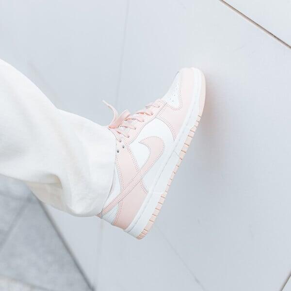 Dunk Low Orange Pearl 3/4