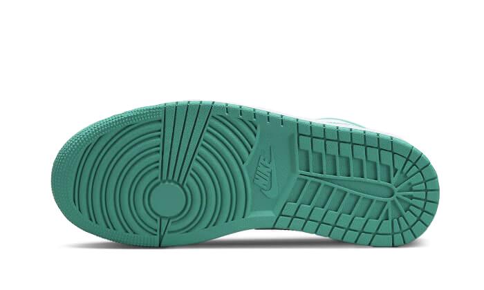 Air Jordan 1 Low New Emerald 2/3