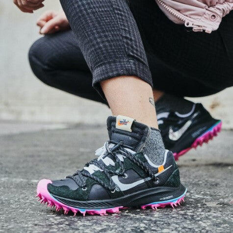 Zoom Terra Kiger 5 Off-White Black 5/6