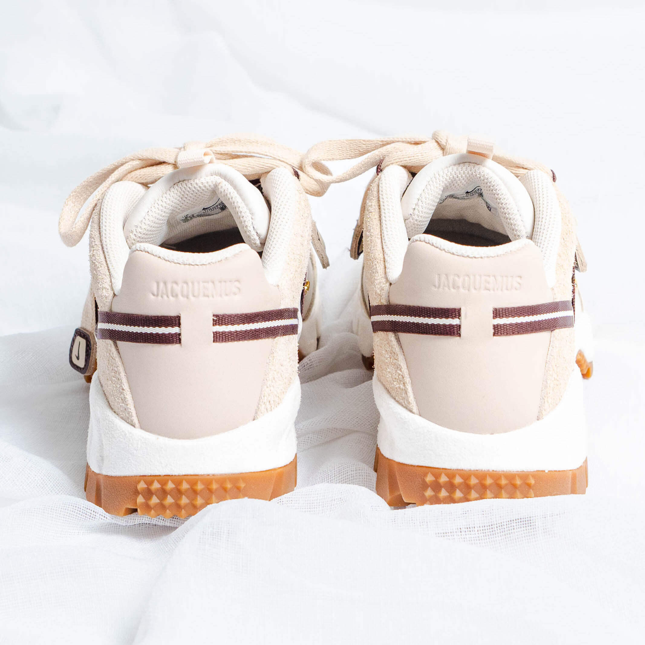 Air Humara LX Jacquemus Beige 4/6