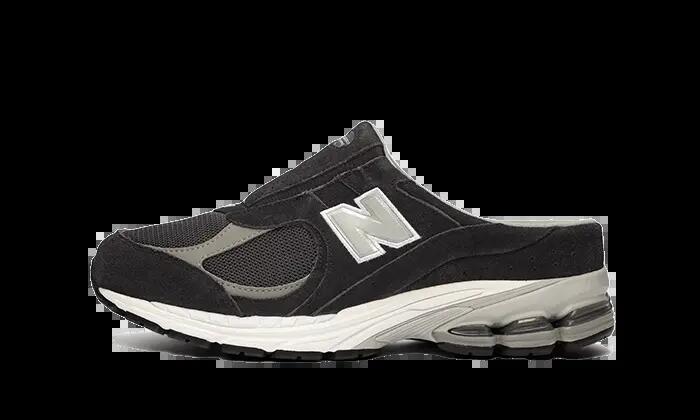 NEW BALANCE picture