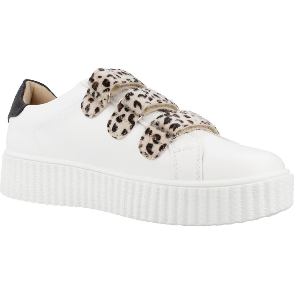 Baskets Vanessa Wu Modèle Maggie Couleur Imprimé Animalier 5/5