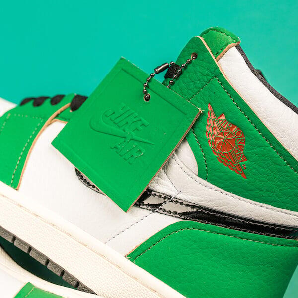 Air Jordan 1 High Lucky Green 6/6