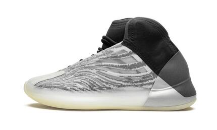 Yeezy QNTM (Lifestyle Model)
