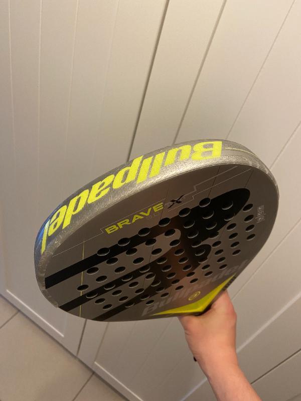 Tussen Particulieren - Bullpadel Brave 3.0 padel racket 2/3