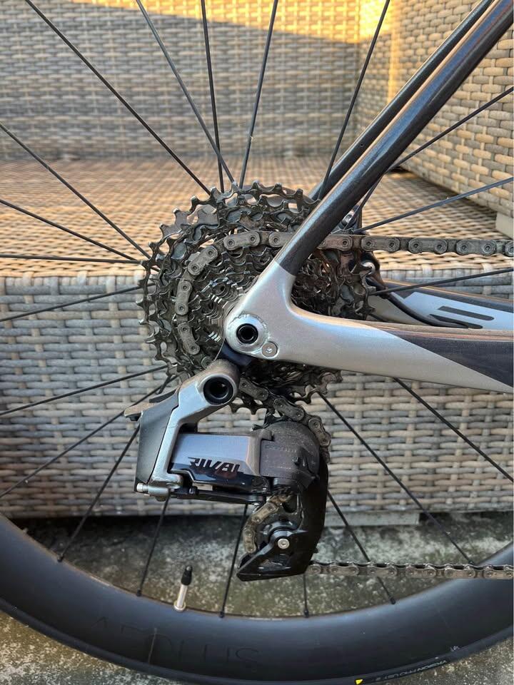 Entre Particuliers - Vélo BH G8 3/6