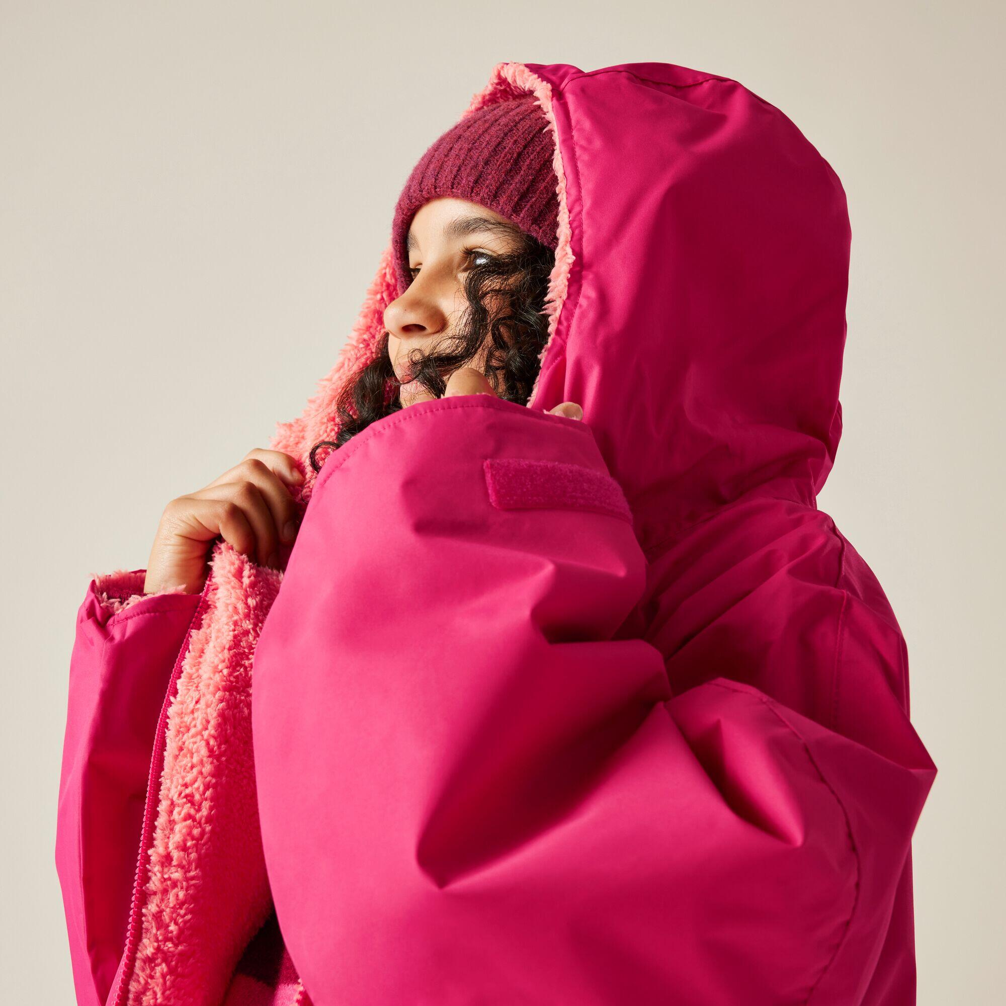 Kids Junior Waterproof Changing Robe 7/7