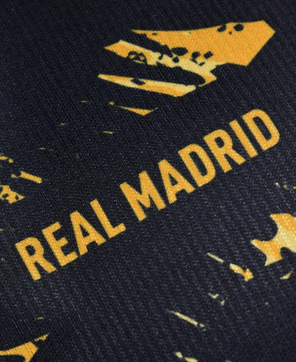 Maglia da allenamento del Real Madrid nera e dorata 3/4