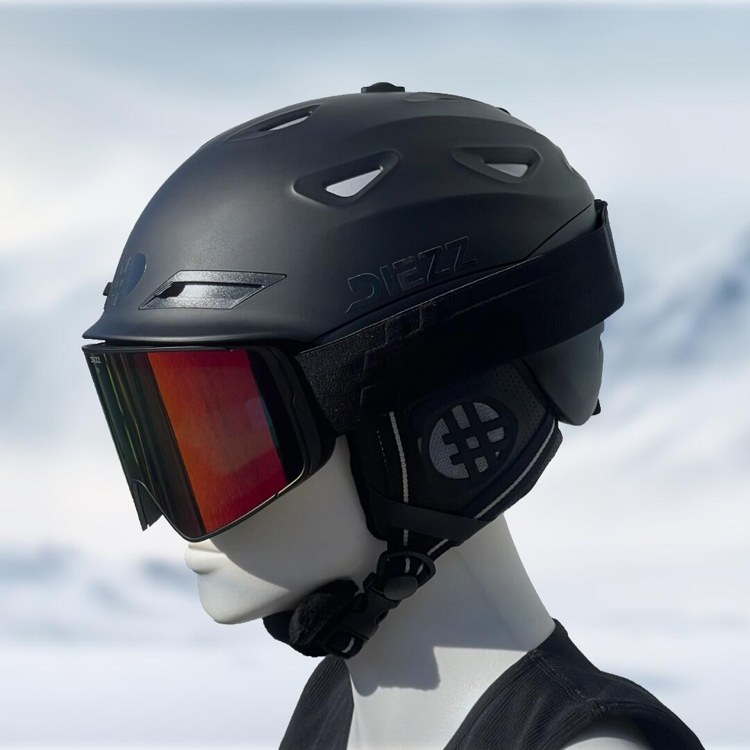 HELM SPOTT BLACK. 5/6
