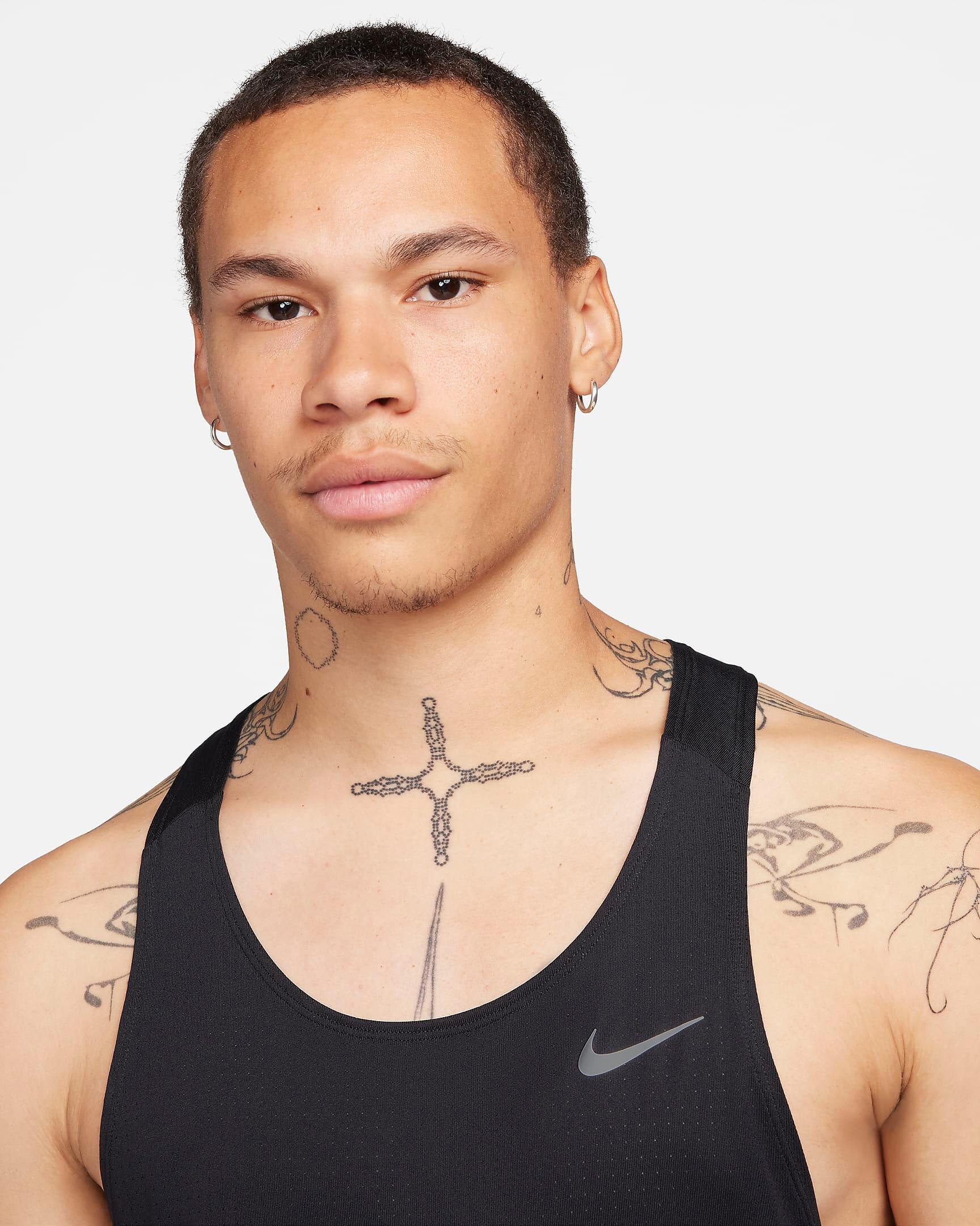 Canotte uomo nike nero 2/4