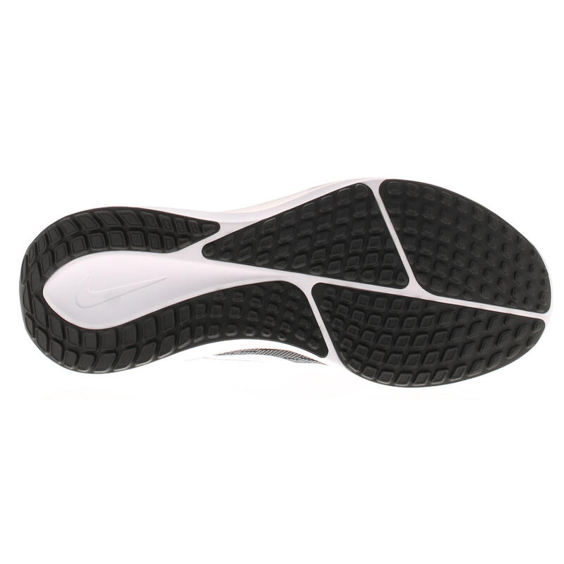 Vomero 17 Black White