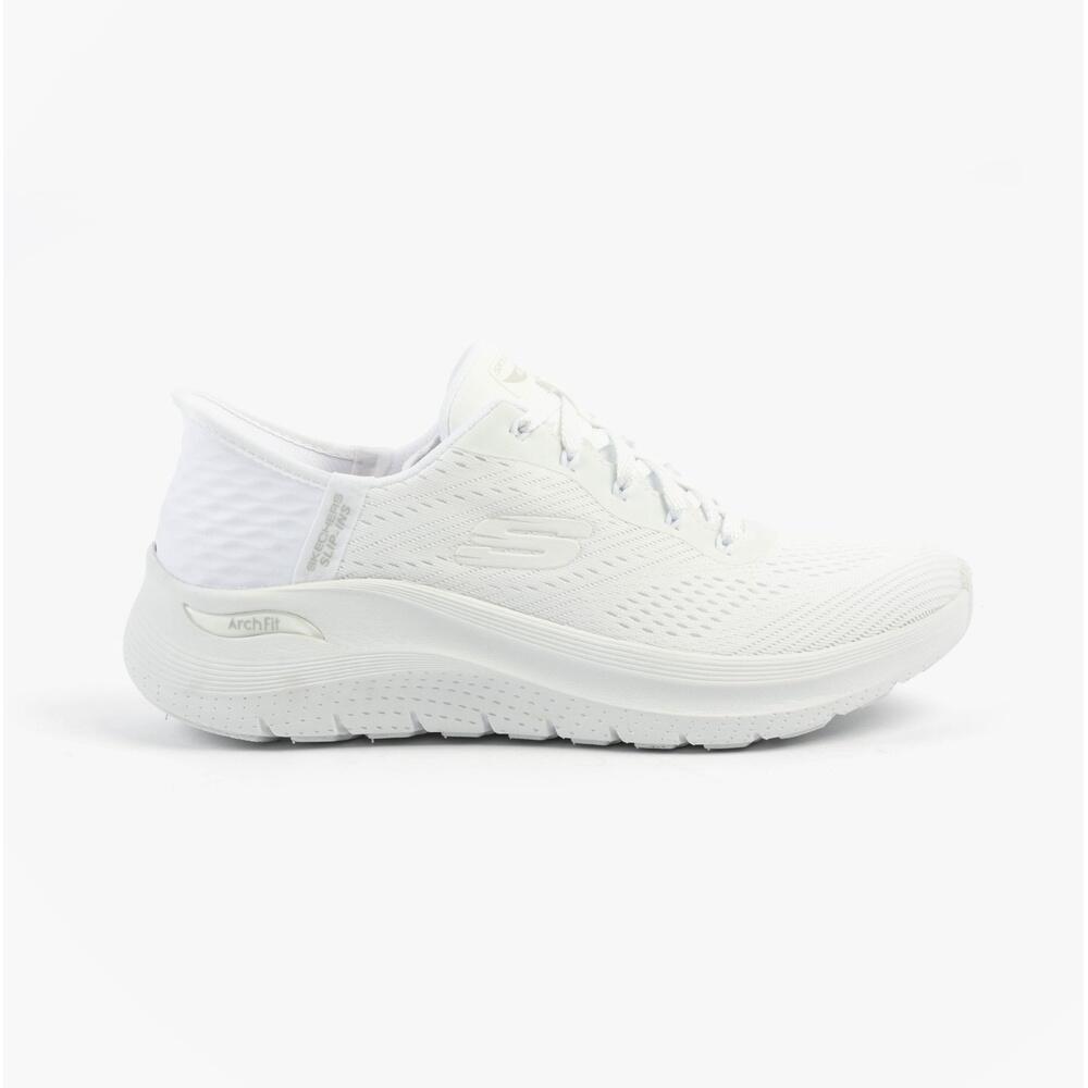 SKECHERS picture