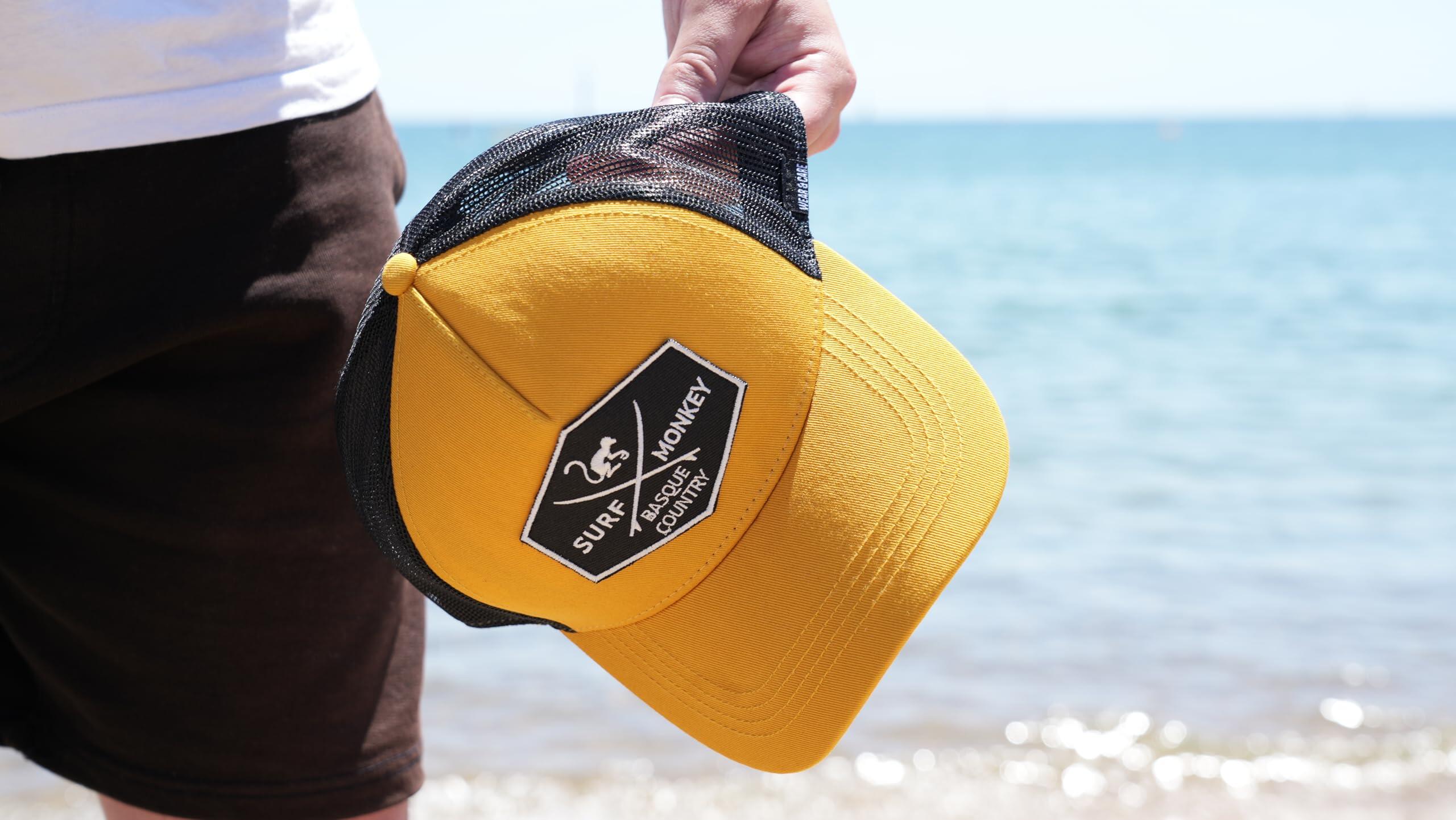 Gorra Trucker - 5 Paneles / Reciclada / Adulto / Talla única (Mostaza/Negro) 5/6
