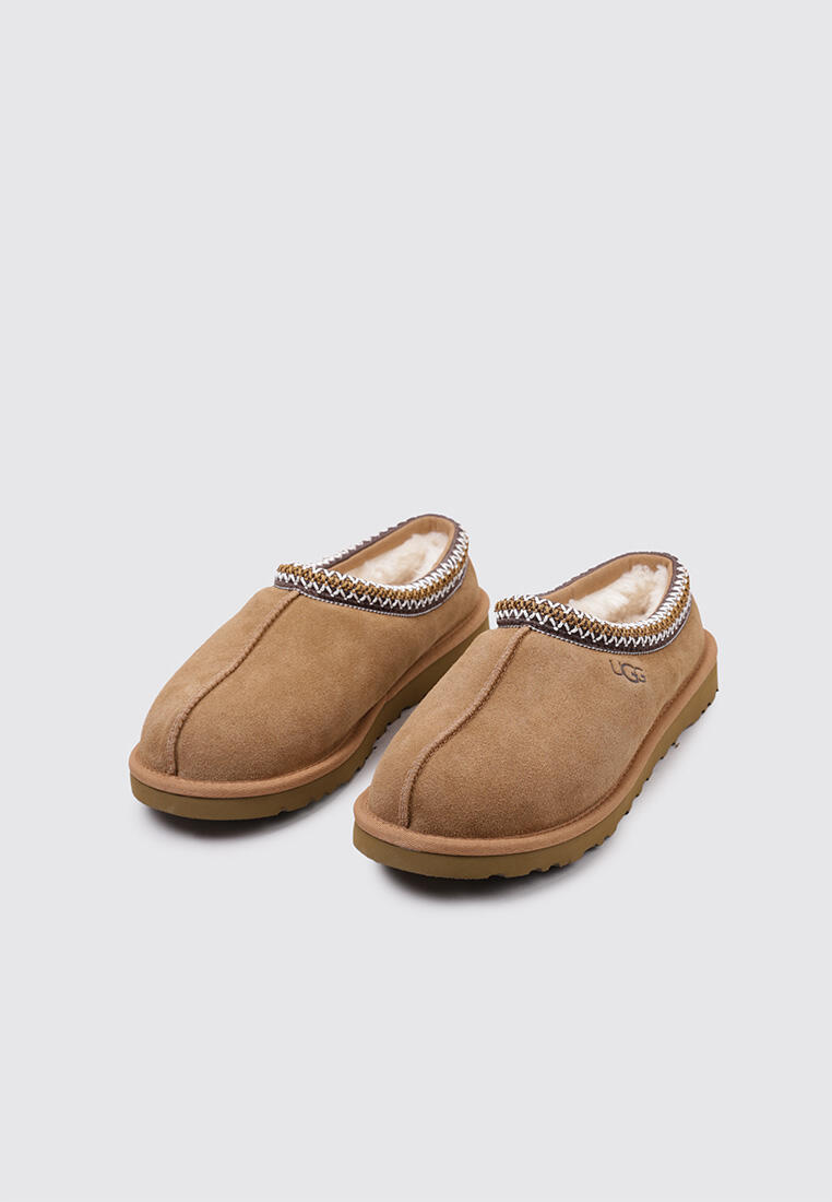 Tasman Slipper Chestnut 2/5