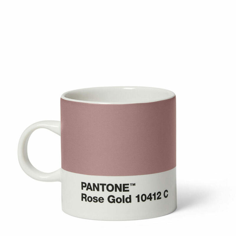 Chávena Expresso COPENHAGEN DESIGN PANTONE rose gold 10412 C Exclusivo online      17,00€  COPENHAGEN DESIGN Chávena Expresso COPENHAGEN DESIGN PANTONE rose gold 10412 CVendido e expedido por: Servisoft  