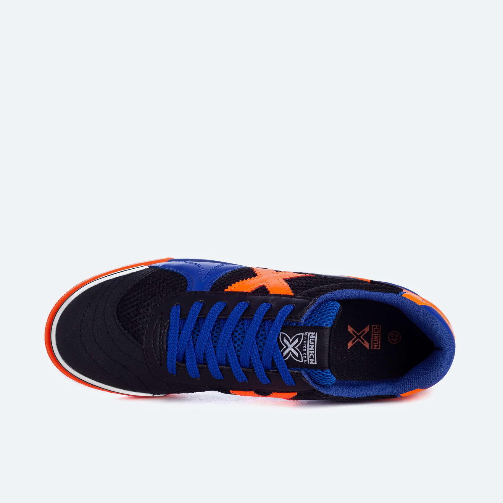 Scarpe Munich modello 3111257 per uomini 3/5