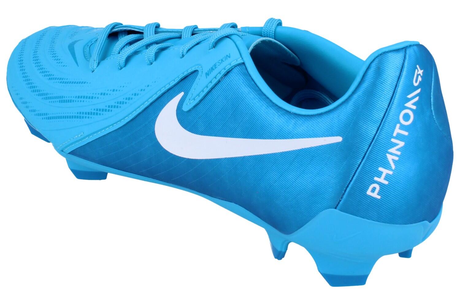 Buty piłkarskie Nike Phantom GX II Academy FG/MG 2/6