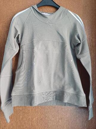 Tussen Particulieren - Trui Adidas