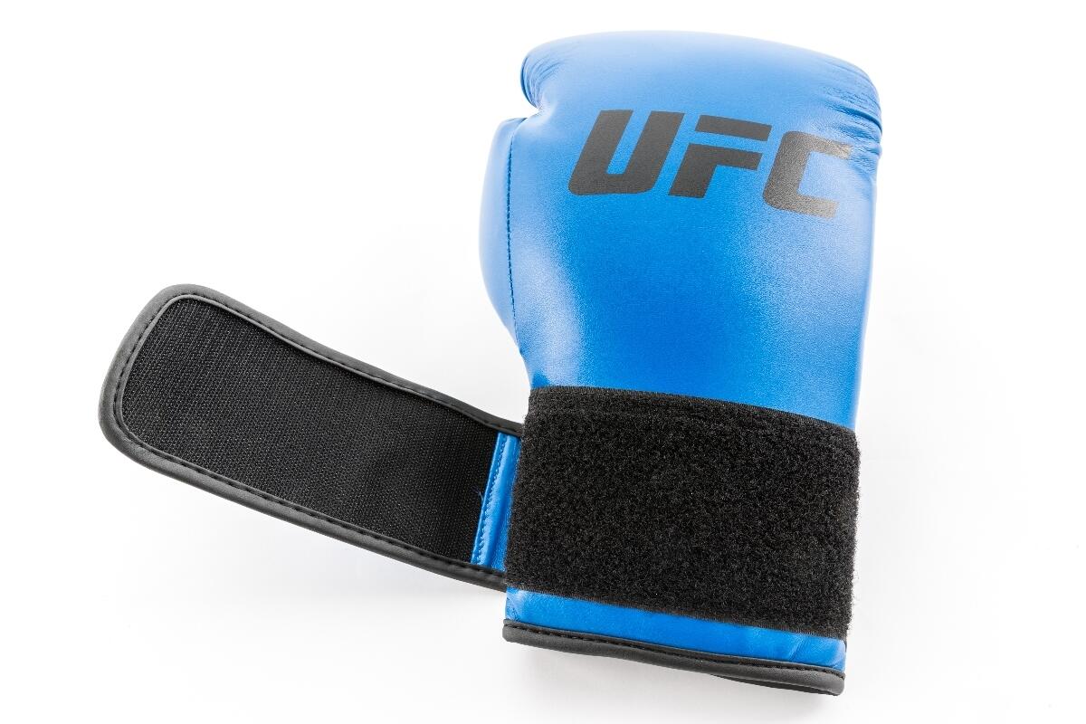 UFC PRO Trainings-Boxhandschuhe – Blau/Schwarz – 16OZ 6/7