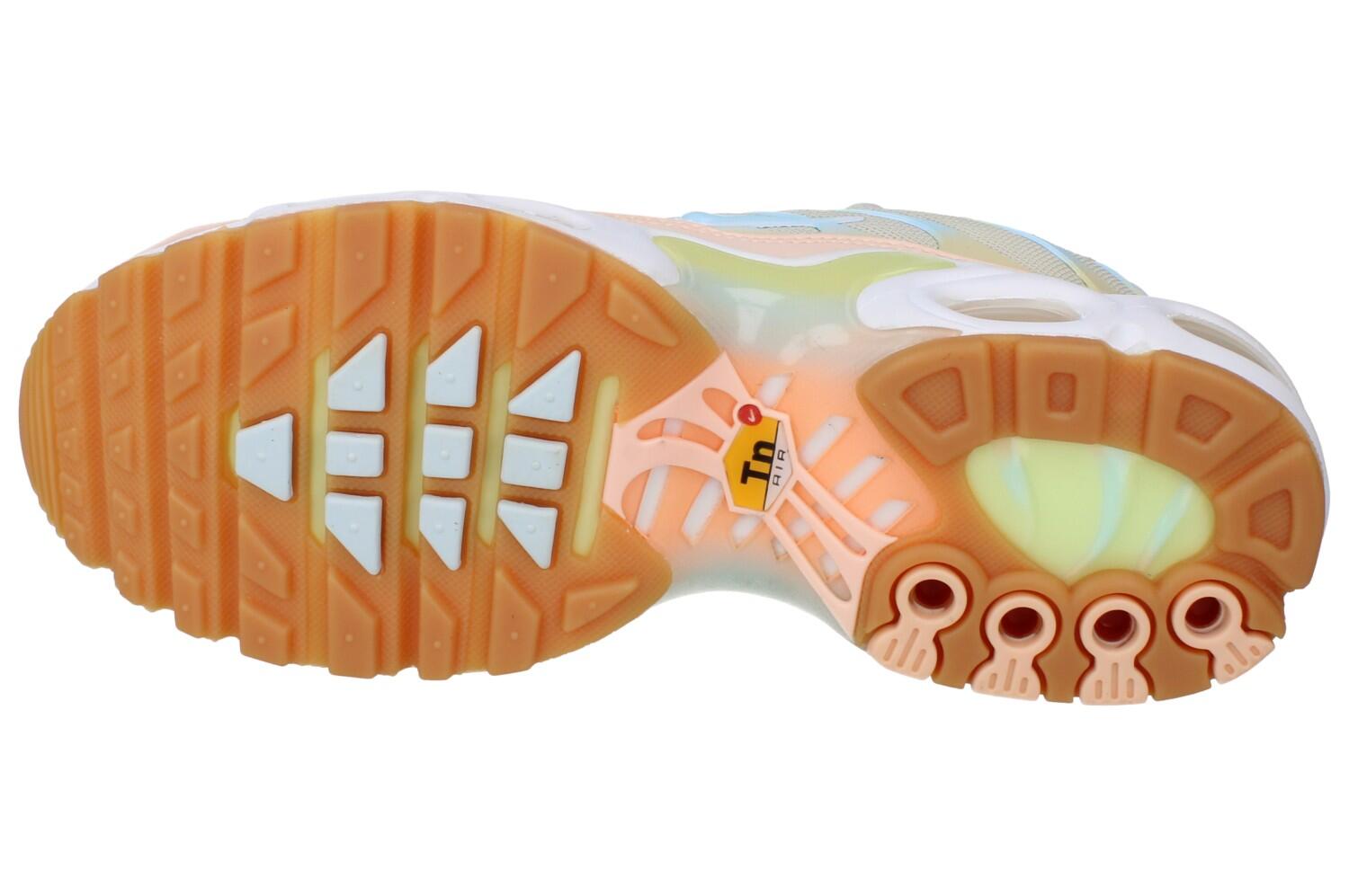 Nike Air Max Plus Crimson Tint 5/6